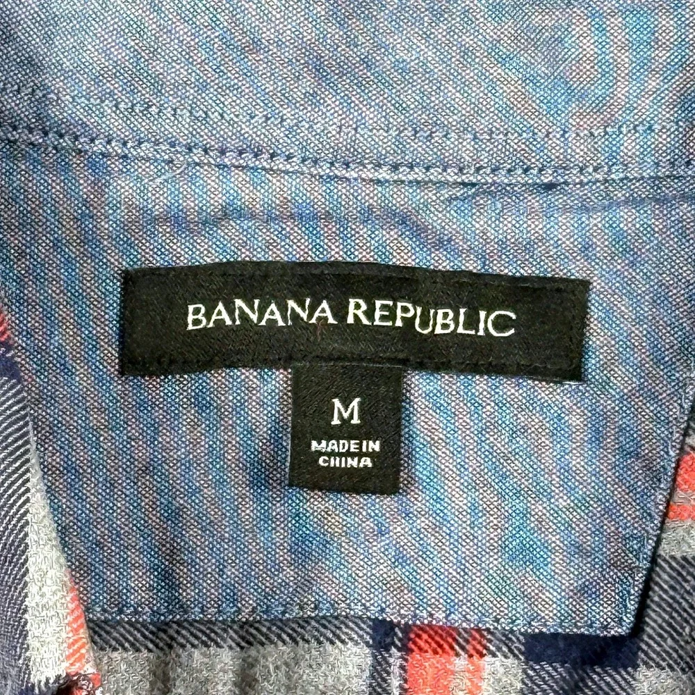 Banana Republic Men's Flannel Shirt Size M Red Navy Gray Plaid Flannel‎